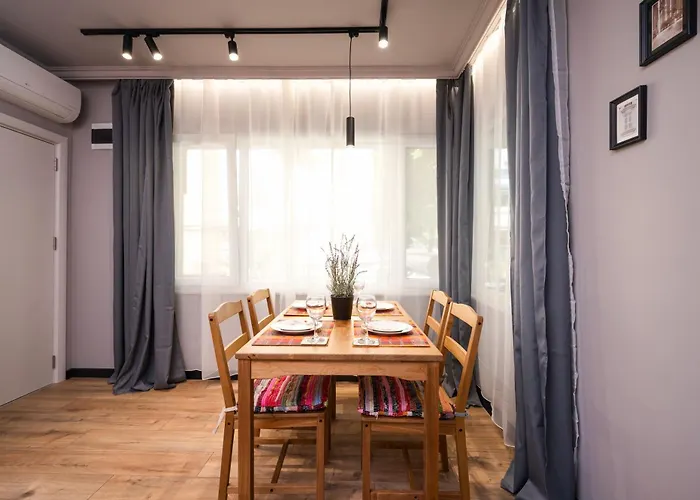 Flats With Style ヴァルナ